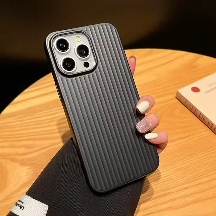 iPhone 16 Series : Corrugated Pattern Stripes Hard Case